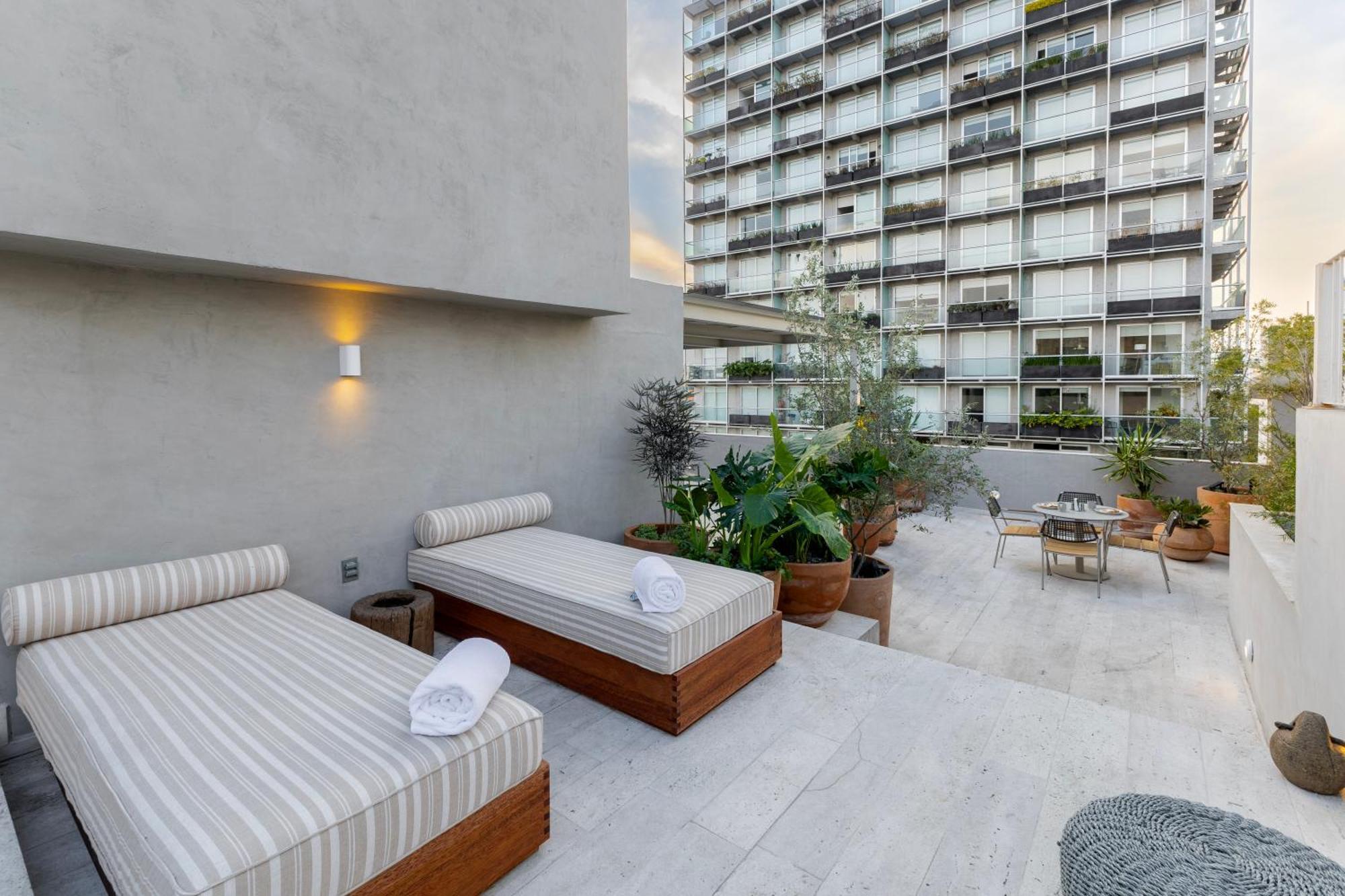 Capitalia - Luxury Apartments - Edgar Allan Poe メキシコシティ エクステリア 写真