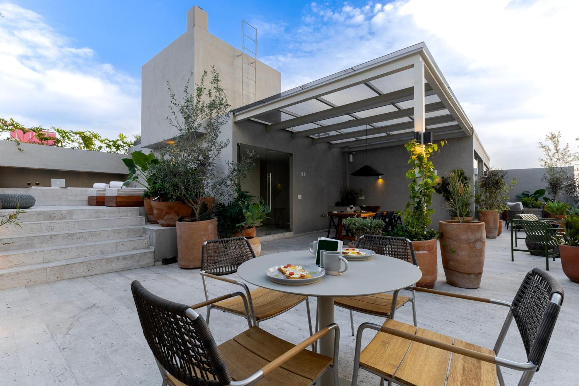 Capitalia - Luxury Apartments - Edgar Allan Poe メキシコシティ エクステリア 写真